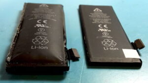 bloated iphone battery requires phone battery replacement